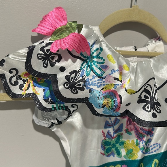 Children’s Disney Encanto Mirabel Costume Dress Up Dress Size 4-6X - Picture 2 of 5